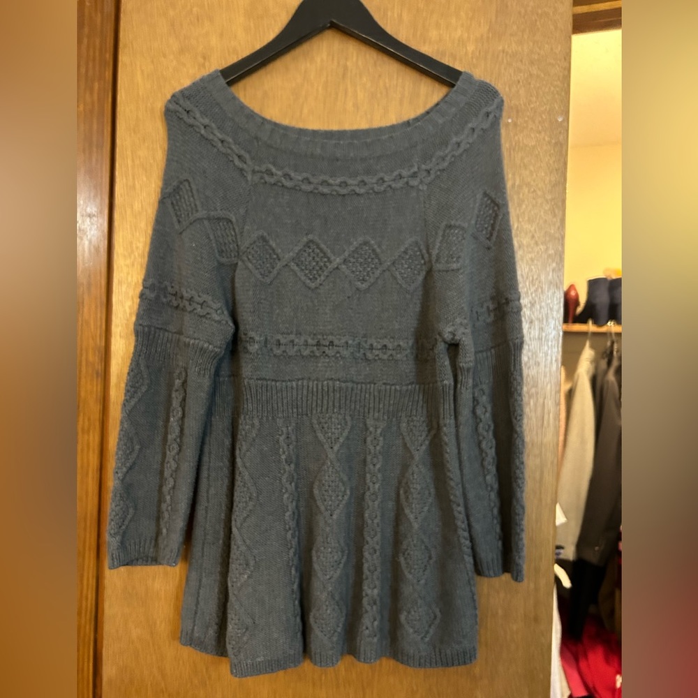Thick gray sweater